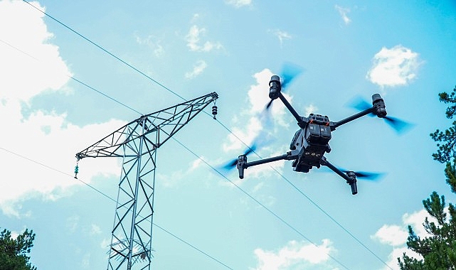 Enerjisa Dağıtım Şirketleri drone teknolojisiyle ormanlık alanlardaki şebekesini izliyor Enerjisa Dağıtım Şirketleri drone teknolojisiyle ormanlık alanlardaki şebekesini izliyor