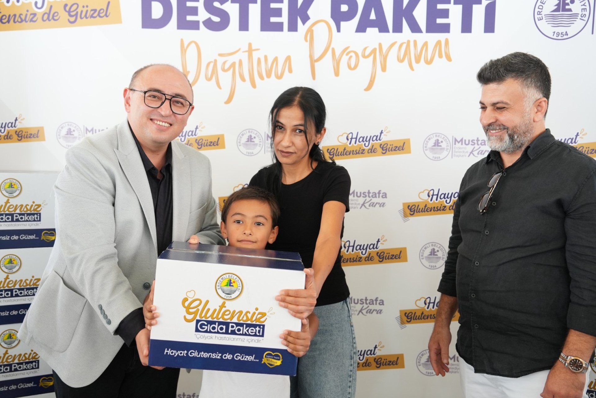 Erdemli Belediyesi’nden çölyak hastalarına glütensiz destek Erdemli Belediyesi’nden çölyak hastalarına glütensiz destek