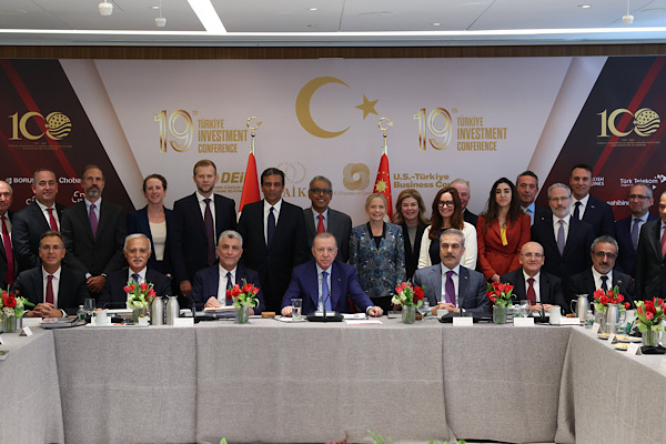 Erdoğan, New York'ta iş insanlarıyla bir araya geldi Erdoğan, New York'ta iş insanlarıyla bir araya geldi