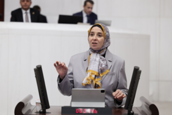 Esen: Çiftçi ucuza satıyor, vatandaş pahalıya alıyor Esen: Çiftçi ucuza satıyor, vatandaş pahalıya alıyor