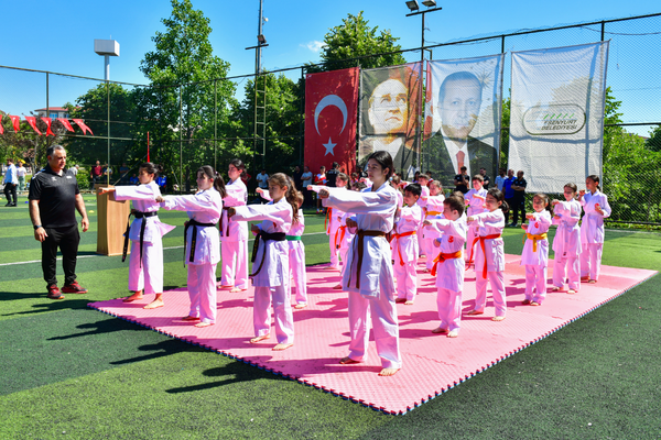 Esenyurt’ta spor okulları dönem sonu etkinlikleri düzenlendi Esenyurt’ta spor okulları dönem sonu etkinlikleri düzenlendi