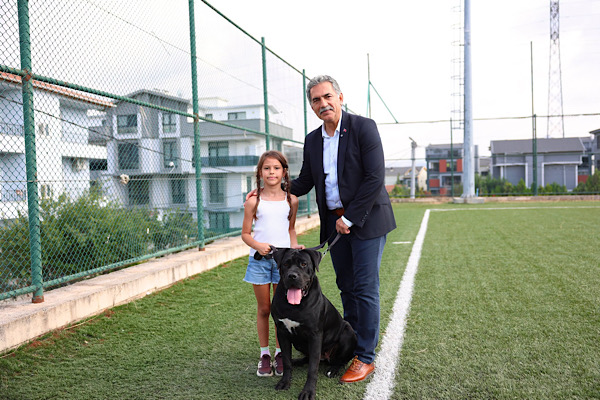 Gemlik Kupası'nda 70'ten fazla köpek ırkı yarıştı
Gemlik Kupası'nda 70'ten fazla köpek ırkı yarıştı