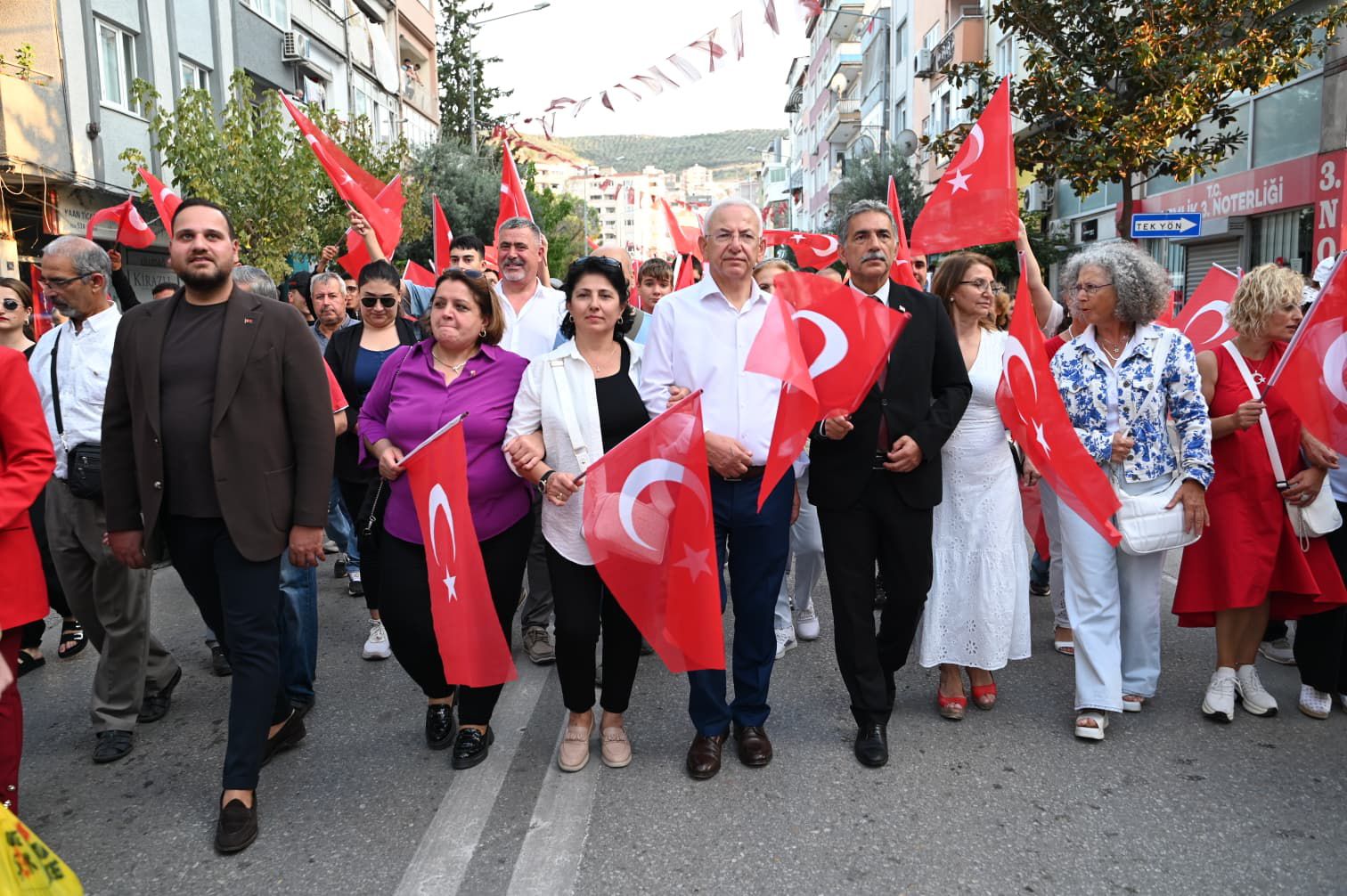Gemlik’te 30 Ağustos Zafer Bayramı etkinliklerle kutlandı Gemlik’te 30 Ağustos Zafer Bayramı etkinliklerle kutlandı