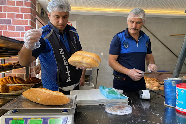 Gemlik’te fırınlarda kapsamlı denetim yapıldı Gemlik’te fırınlarda kapsamlı denetim yapıldı