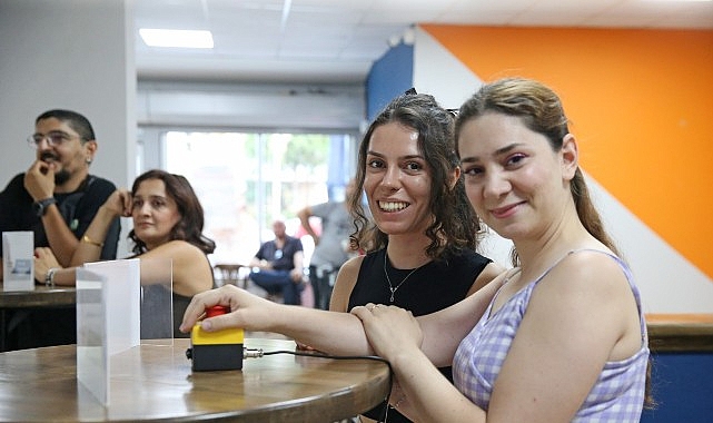 Genç Yaka'da bilgi yarışması heyecanı! Genç Yaka'da bilgi yarışması heyecanı!