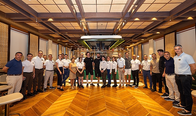Gloria Hotels & Resorts, Ödüllü bar Panda & Sons ile unutulmaz bir Miksoloji Gecesine İmza Attı Gloria Hotels & Resorts, Ödüllü bar Panda & Sons ile unutulmaz bir Miksoloji Gecesine İmza Attı