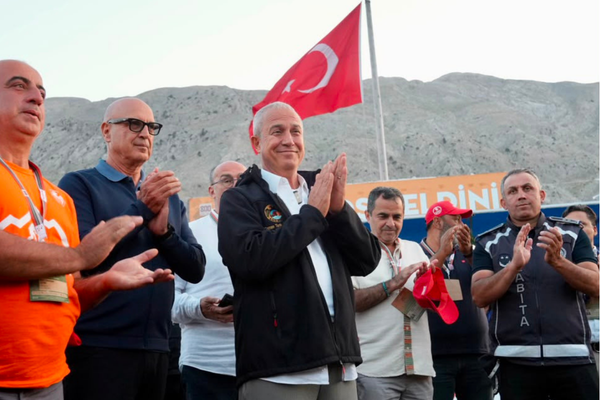 Gökbel Yağlı Pehlivan Güreşleri'nde başpehlivan Enes Doğan oldu
