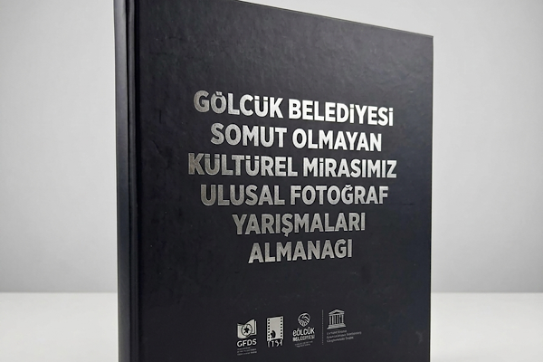 Gölcük Belediyesi'nin Somut Olmayan Kültürel Miras fotoğraf yarışmaları almanak oldu
Gölcük Belediyesi'nin Somut Olmayan Kültürel Miras fotoğraf yarışmaları almanak oldu