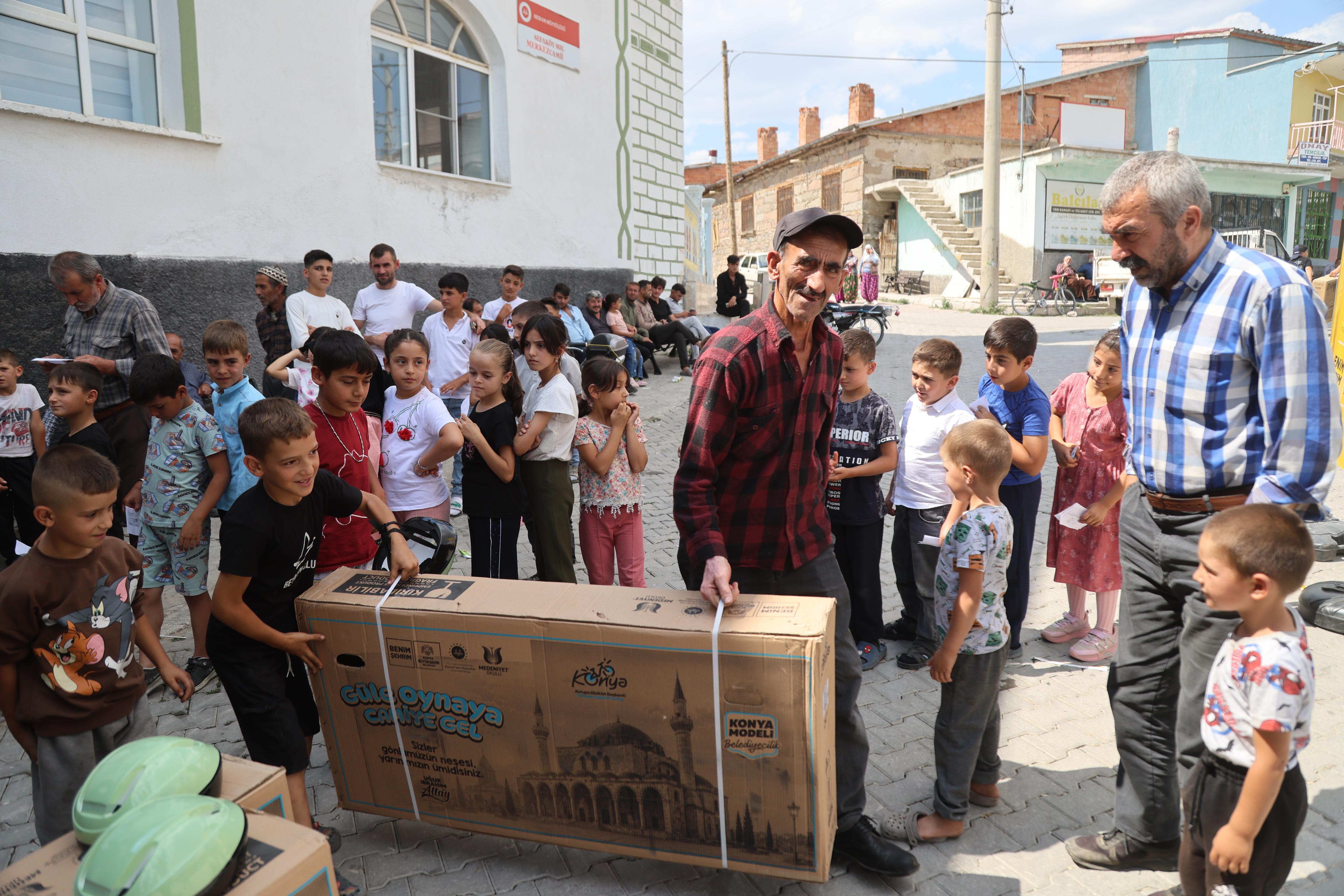 “Güle Oynaya Camiye Gel” projesinde 13 bin 91 çocuğa bisiklet dağıtımı başladı “Güle Oynaya Camiye Gel” projesinde 13 bin 91 çocuğa bisiklet dağıtımı başladı