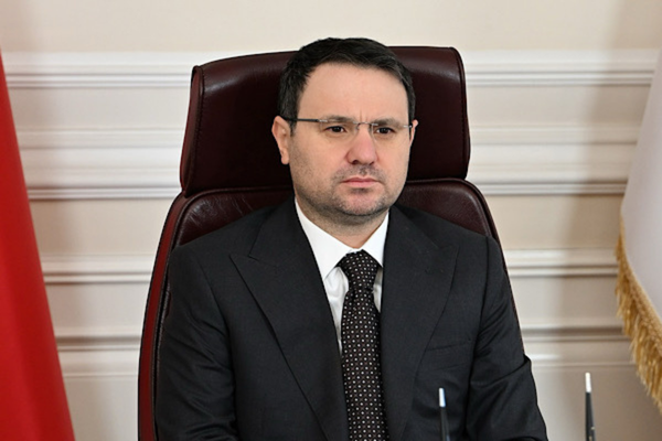 Gürlek: FETÖ/PDY yapılanmasına hukuk önünde hesap sormaya devam edeceğiz Gürlek: FETÖ/PDY yapılanmasına hukuk önünde hesap sormaya devam edeceğiz