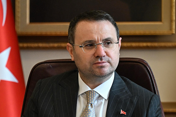 Gürlek: Her bir vatandaşımızın huzurunun korunması devletimizin teminatı altındadır Gürlek: Her bir vatandaşımızın huzurunun korunması devletimizin teminatı altındadır