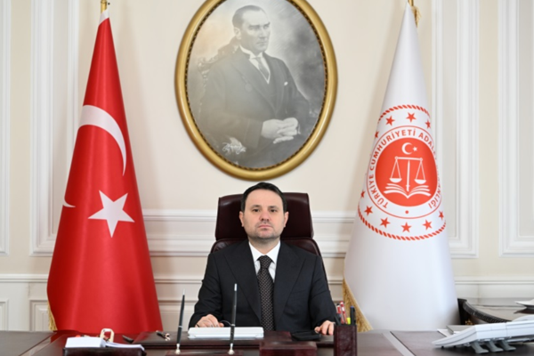 Gürlek: Hiçbir faili meçhul dosya kaderine terk edilmeyecek Gürlek: Hiçbir faili meçhul dosya kaderine terk edilmeyecek