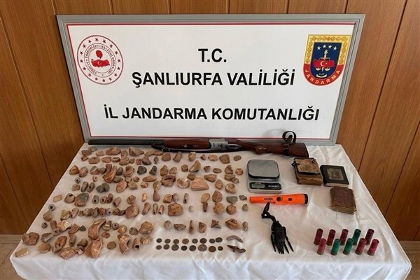 Halfeti’de tarihi eser operasyonu Halfeti’de tarihi eser operasyonu