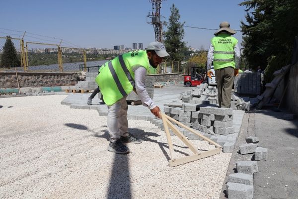 Haliliye’de yol çalışmaları sürüyor Haliliye’de yol çalışmaları sürüyor