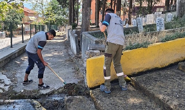 Hatıralara saygı, ziyaretlere huzur Hatıralara saygı, ziyaretlere huzur