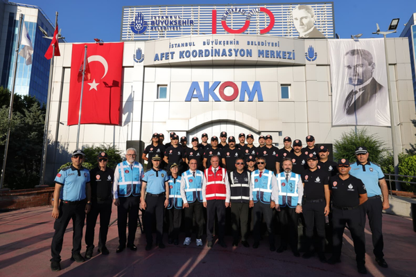 İBB, 2027 sonuna kadar 10 bin çalışanı afet eğitiminden geçirecek İBB, 2027 sonuna kadar 10 bin çalışanı afet eğitiminden geçirecek