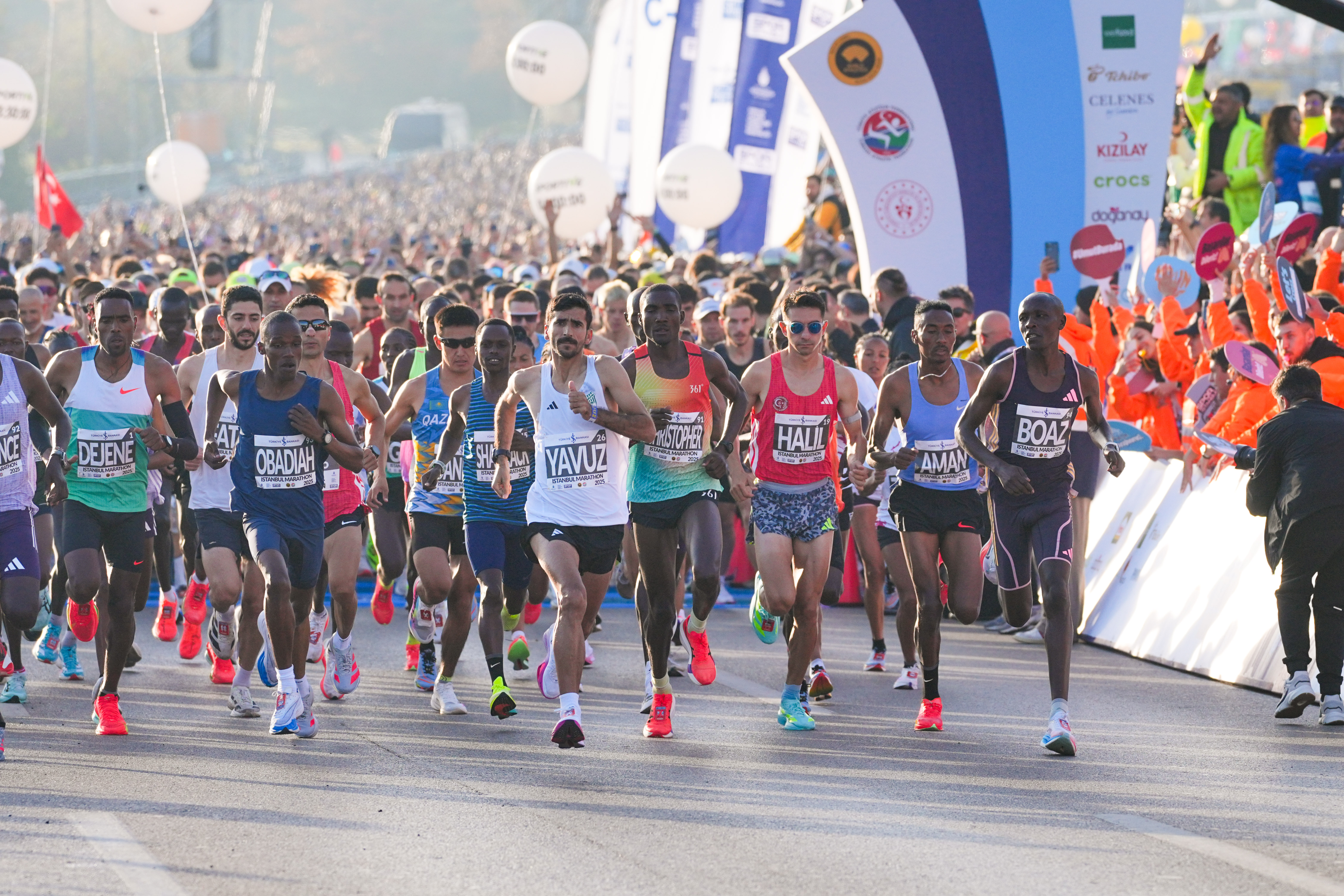 İBB, 48. İstanbul Maratonu nedeniyle kapatılacak yolları açıkladı İBB, 48. İstanbul Maratonu nedeniyle kapatılacak yolları açıkladı