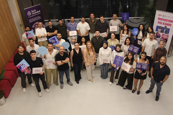İBB’den gençlere yapay zeka ve teknoloji odaklı kamp İBB’den gençlere yapay zeka ve teknoloji odaklı kamp