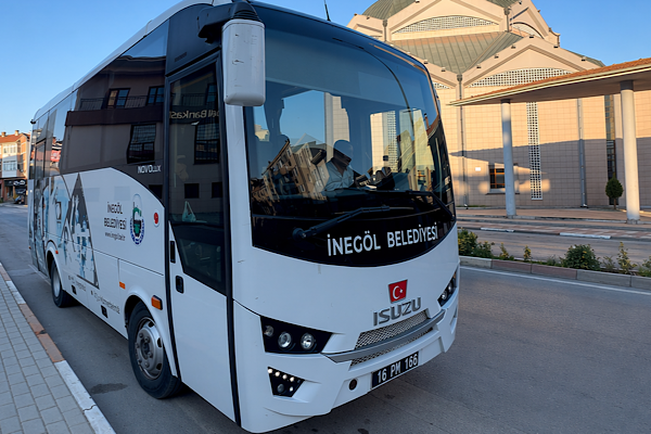 İnegöl’de 6 ayda 5 bini aşkın hastaya ücretsiz ulaşım desteği sağlandı İnegöl’de 6 ayda 5 bini aşkın hastaya ücretsiz ulaşım desteği sağlandı