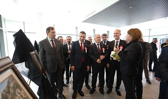 İnegöl'de Cumhuriyet Coşkusu Goblen Sanatıyla Buluştu İnegöl'de Cumhuriyet Coşkusu Goblen Sanatıyla Buluştu