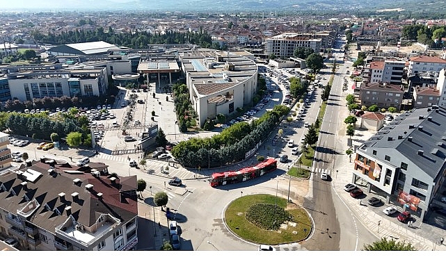 İnegöl'de Metrobüs İçin Test Sürüşü Yapıldı İnegöl'de Metrobüs İçin Test Sürüşü Yapıldı