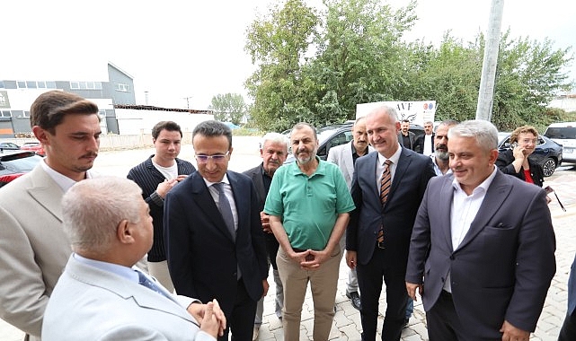 İnegöl'ün Sağlık Altyapısı El Birliğiyle Güçleniyor İnegöl'ün Sağlık Altyapısı El Birliğiyle Güçleniyor