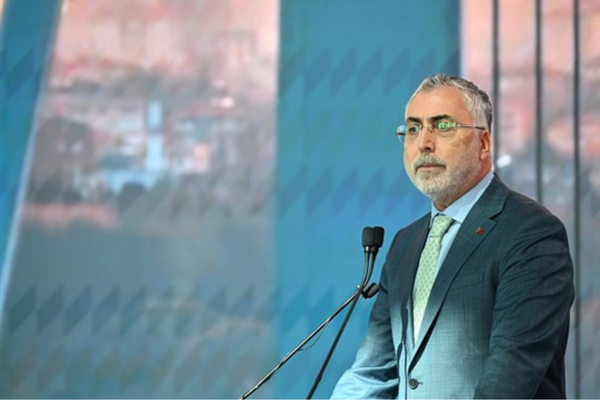 Işıkhan: İşsizlik oranı yüzde 7,9 ile 2005’ten itibaren en düşük seviyeye geriledi Işıkhan: İşsizlik oranı yüzde 7,9 ile 2005’ten itibaren en düşük seviyeye geriledi