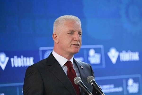 İstanbul Valisi Gül, Küçükçekmece’de esnaf ve vatandaşlarla buluştu İstanbul Valisi Gül, Küçükçekmece’de esnaf ve vatandaşlarla buluştu