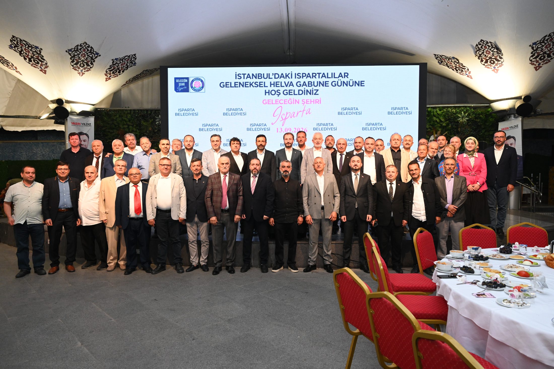 İstanbul’daki Ispartalılar buluşmada bir araya geldi İstanbul’daki Ispartalılar buluşmada bir araya geldi