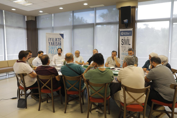 İyilikte Yarışan Sınıflar Projesi çalıştayı Kocaeli’de düzenleniyor İyilikte Yarışan Sınıflar Projesi çalıştayı Kocaeli’de düzenleniyor