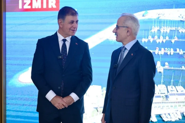 İzmir Belediyesi ve Ulaştırma Bakanlığından ortak çalışma İzmir Belediyesi ve Ulaştırma Bakanlığından ortak çalışma