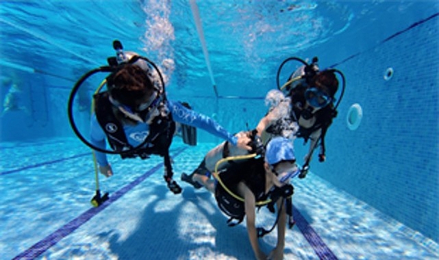 İzmir Marina'da su sporları heyecanı başladı İzmir Marina'da su sporları heyecanı başladı