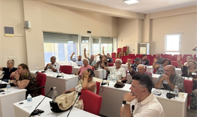 İzmir'de 30 ilçenin sesi Yurttaş Meclisi'ne taşınacak İzmir'de 30 ilçenin sesi Yurttaş Meclisi'ne taşınacak