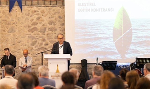 İzmir'deki uluslararası eleştirel eğitim zirvesi başladı İzmir'deki uluslararası eleştirel eğitim zirvesi başladı