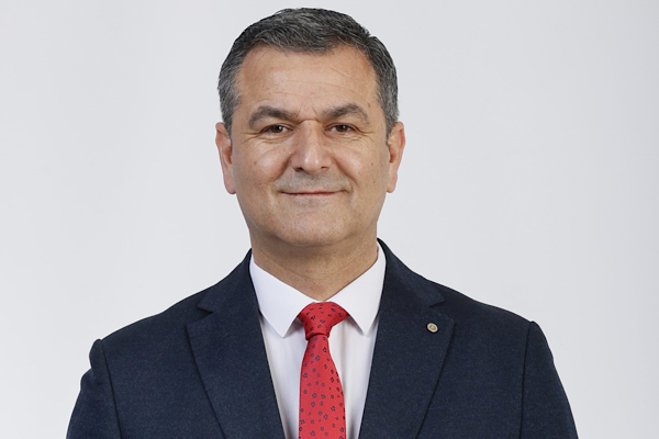 İzmit Belediyesi Başkan Vekili Obuz: Bizim işimiz polemik değil, hizmet İzmit Belediyesi Başkan Vekili Obuz: Bizim işimiz polemik değil, hizmet