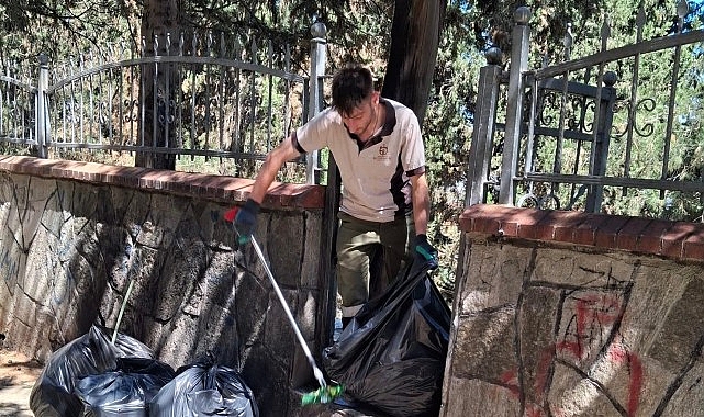 İzmit'te mezarlıklar Büyükşehir'le daha düzenli