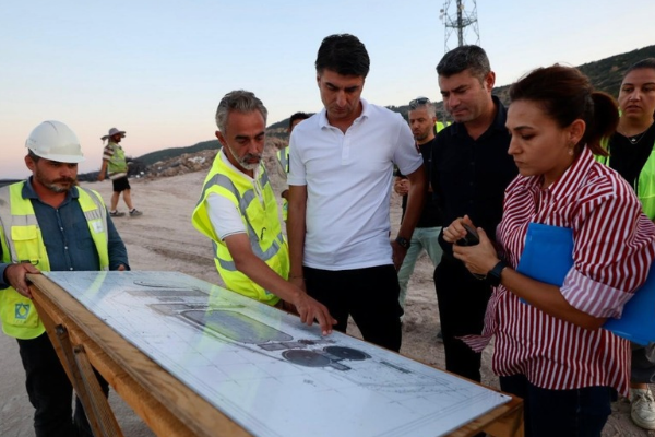 İZSU’dan İzmir’in kuzeyine 3,5 milyar liralık altyapı yatırımı İZSU’dan İzmir’in kuzeyine 3,5 milyar liralık altyapı yatırımı