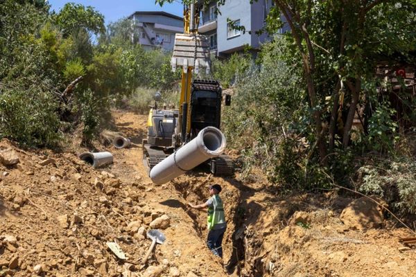 İZSU’dan üç ilçede 50 kilometrelik altyapı yatırımı İZSU’dan üç ilçede 50 kilometrelik altyapı yatırımı