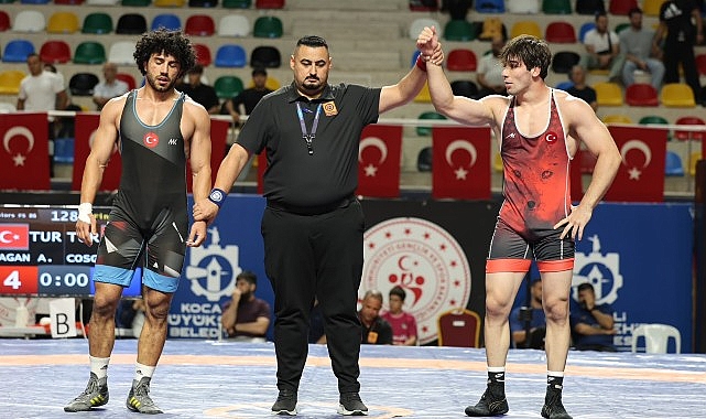 Kağıtspor ilk günü 2 bronz madalya ile tamamladı Kağıtspor ilk günü 2 bronz madalya ile tamamladı