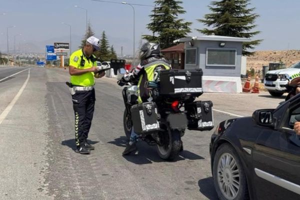 Karaman’da bir haftada 26 kişi tutuklandı Karaman’da bir haftada 26 kişi tutuklandı