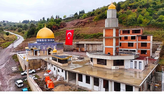 Karamürsel Aksa Camii Büyükşehir'le yükseliyor Karamürsel Aksa Camii Büyükşehir'le yükseliyor