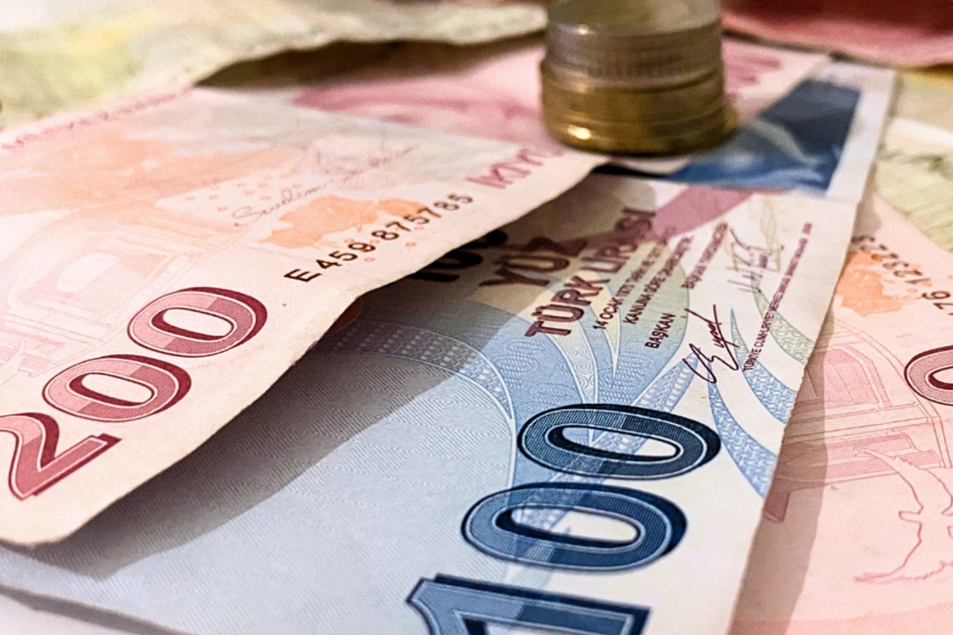 Kardemir Çelik, 100 milyon TL fon limitli pay geri alım programı başlattı Kardemir Çelik, 100 milyon TL fon limitli pay geri alım programı başlattı