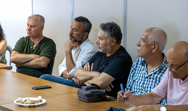 Karşıyaka'da güvenli yapılaşma için ortak akıl buluşması Karşıyaka'da güvenli yapılaşma için ortak akıl buluşması