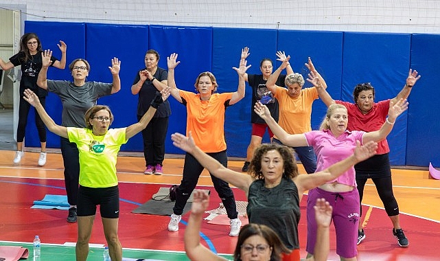 Karşıyakalılar güne sporla başlıyor Karşıyakalılar güne sporla başlıyor