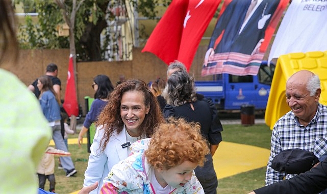 Karşıyaka'nın çocuklarına müjde: “Kent 95 Parkı" hizmete açıldı! Karşıyaka'nın çocuklarına müjde: “Kent 95 Parkı" hizmete açıldı!