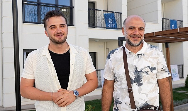 Kartepe'de 144 kapı mutluluğa açıldı