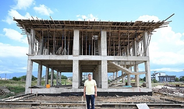 Kartepe'nin Yeni Polis Merkezi Yükseliyor Kartepe'nin Yeni Polis Merkezi Yükseliyor