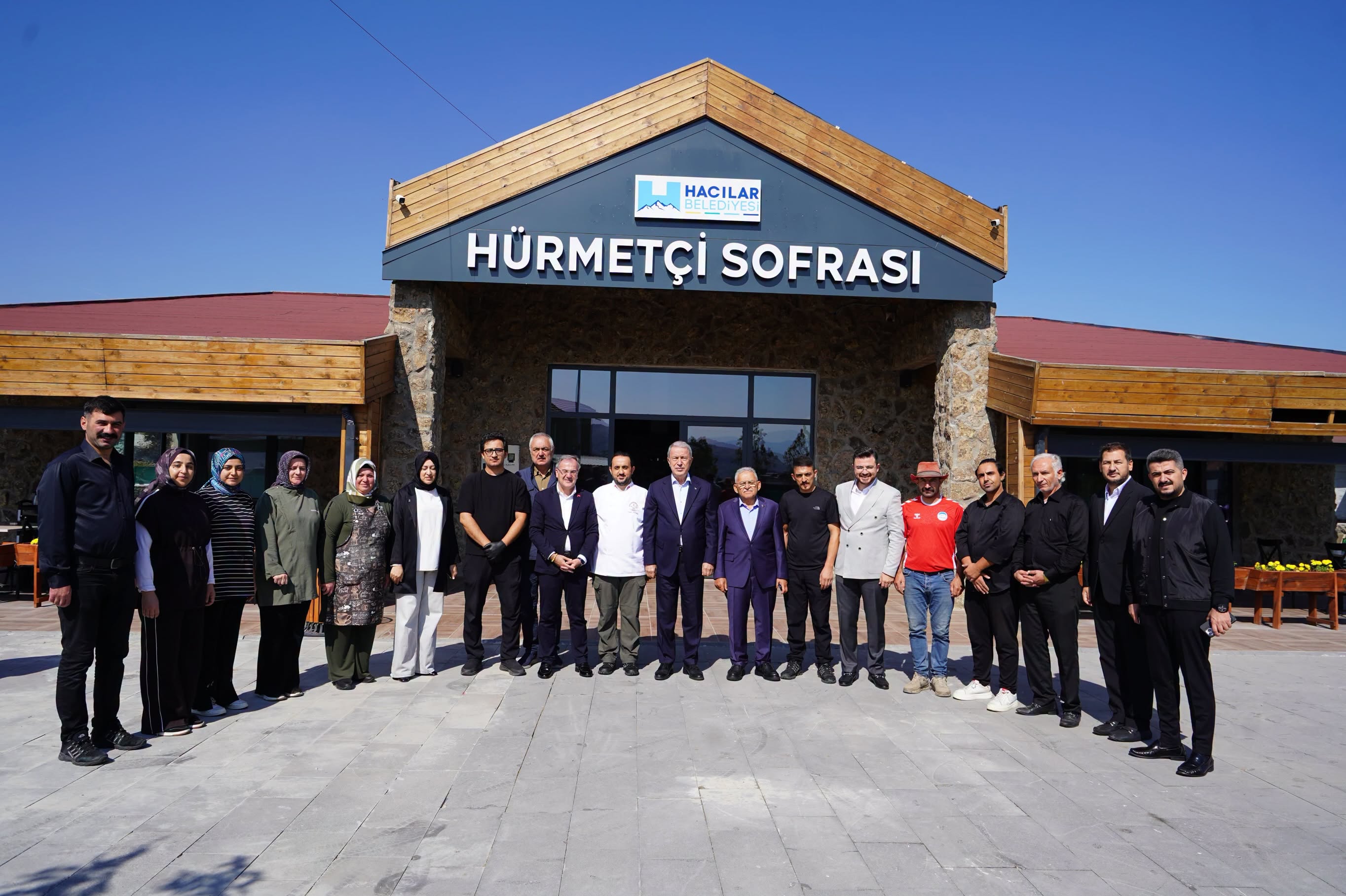 Kayseri’de Büyükkılıç’tan Hürmetçi, sanayiciler ve muhtarlara ziyaret Kayseri’de Büyükkılıç’tan Hürmetçi, sanayiciler ve muhtarlara ziyaret