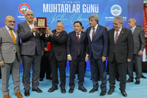 Kayseri’de Muhtarlar Günü dolayısıyla program düzenlendi Kayseri’de Muhtarlar Günü dolayısıyla program düzenlendi