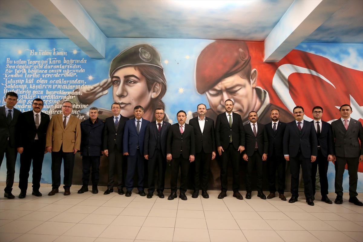 Kayseri'deki Çocuk Cezaevi'nde Yeşilay ERVA Spor Okulu açıldı